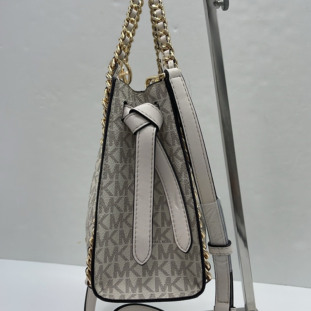 Michael Kors MINA Sm MINI Belted Chain Shoulder Crossbody Bag
Light Cream Multi - Picture 14 of 16